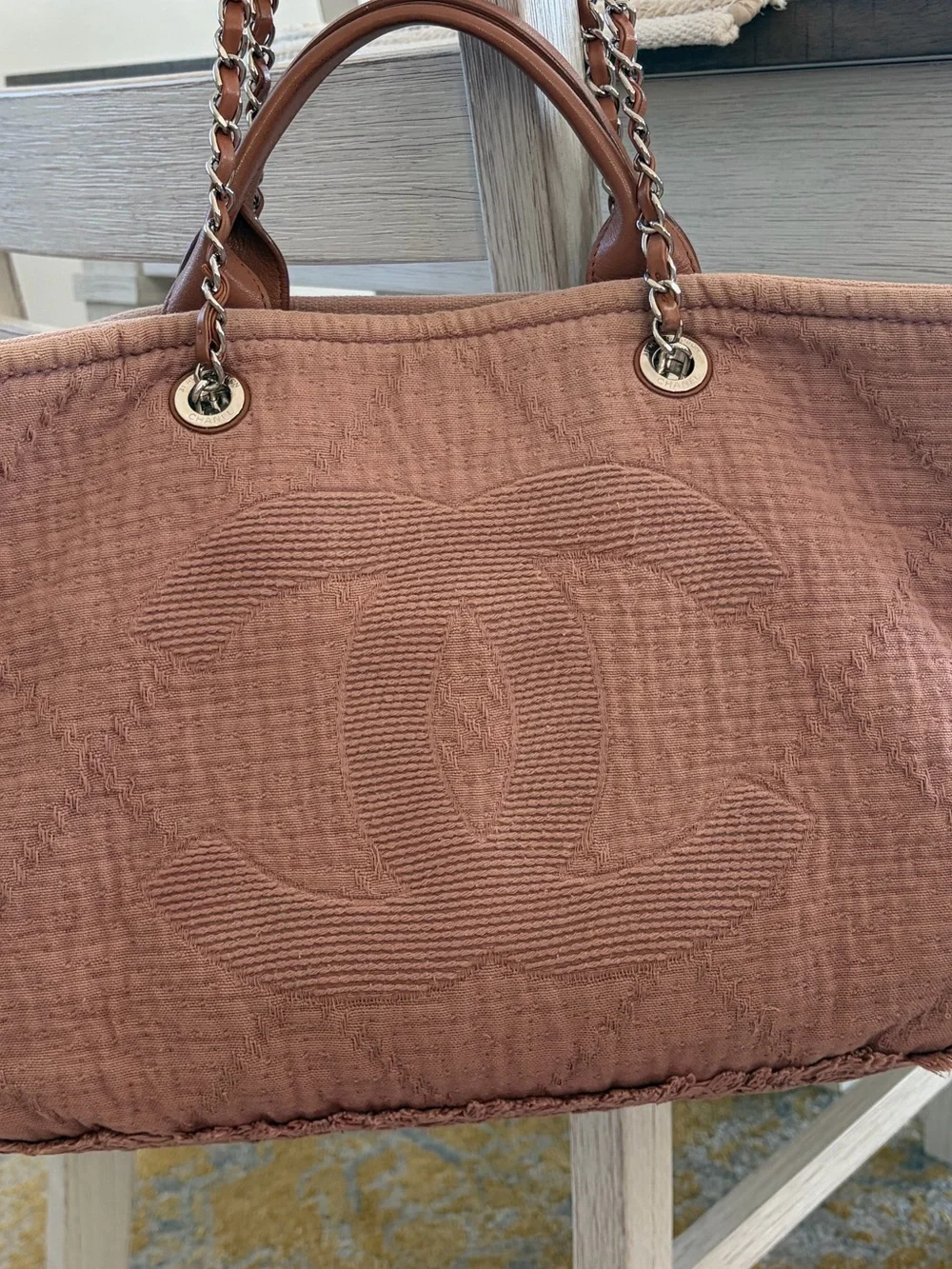 CHANEL gorgeous authentic